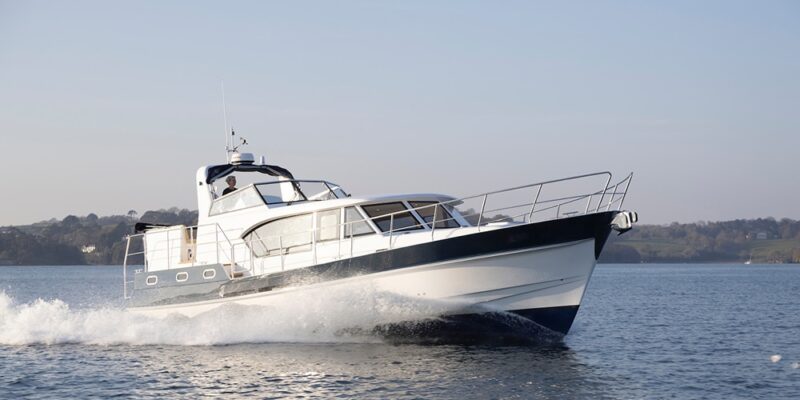 yacht sales dubai
